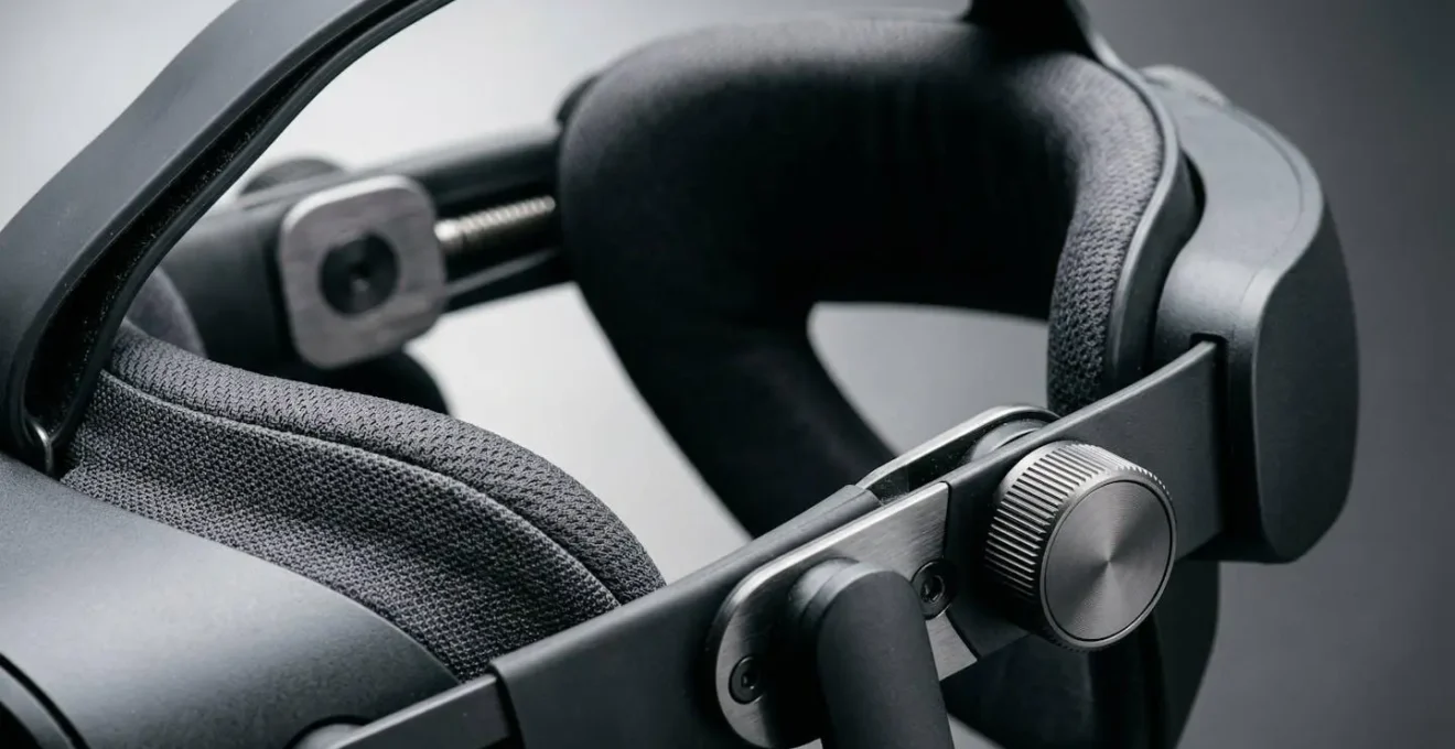 Vue macro détaillée des systèmes de réglage ergonomique d'un casque de réalité mixte